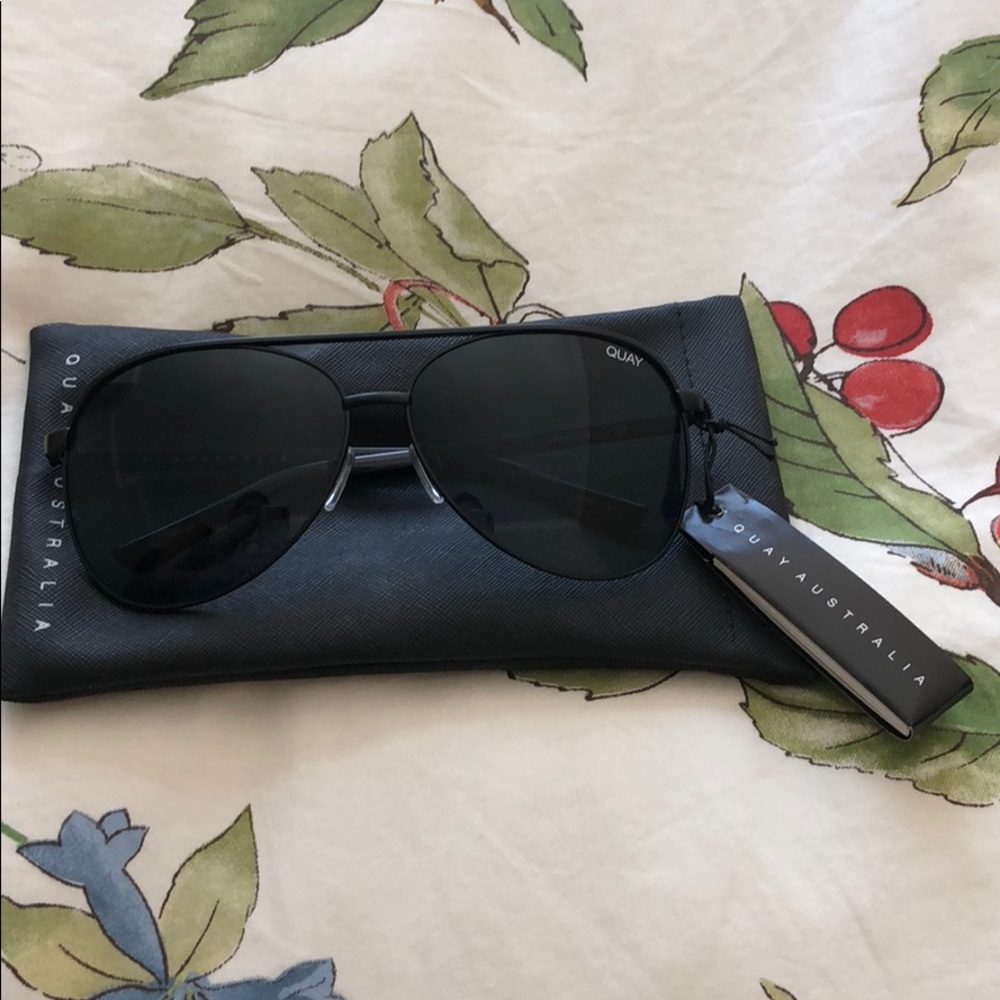 QUAY AUSTRALIA SUNGLASSES